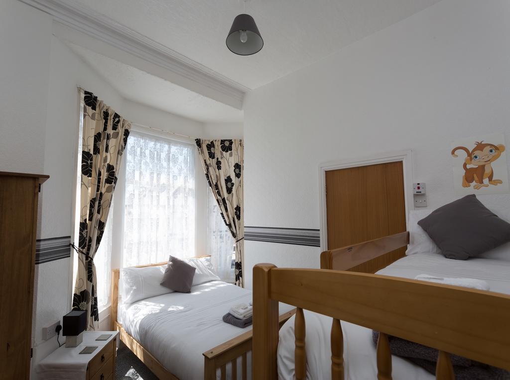 Deneside Guest House 블랙풀 객실 사진